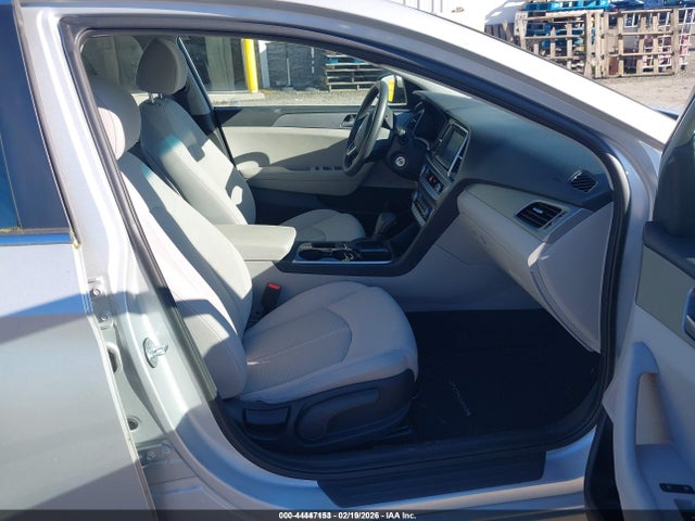 Hyundai SONATA ECO 2019 5NPE24AA8KH802249 Image 5
