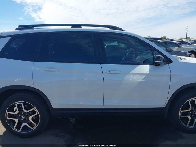 Honda Passport Awd Elite 2023 5FNYF8H04PB005315 Image 13