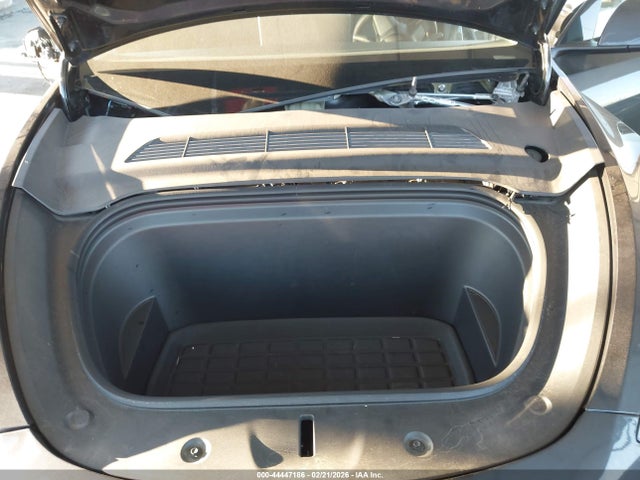 2024 TESLA MODEL Y 7SAYGDEE1RF122880 Photo 9