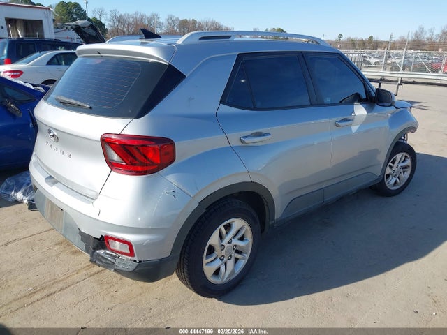 Продажа на аукционе авто 2020 Hyundai Venue Sel, vin: KMHRC8A37LU015738, номер лота: 44447199
