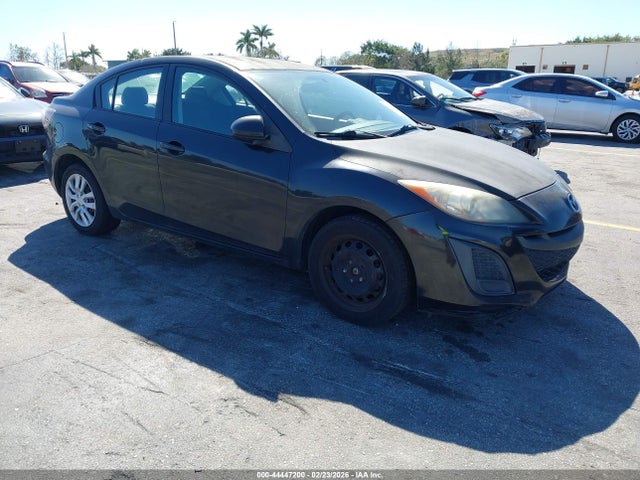2011 MAZDA MAZDA3 JM1BL1UF5B1396055