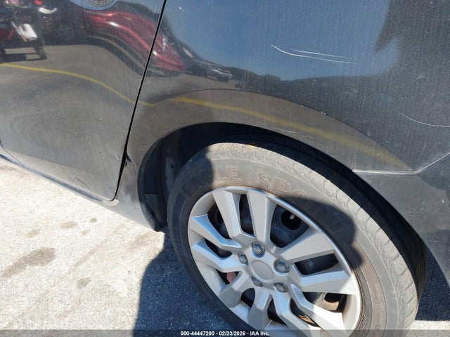 2011 MAZDA MAZDA3 JM1BL1UF5B1396055 Photo 5