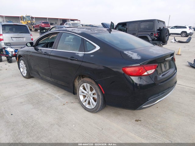 2015 CHRYSLER 200 1C3CCCAB4FN749650 Photo 2