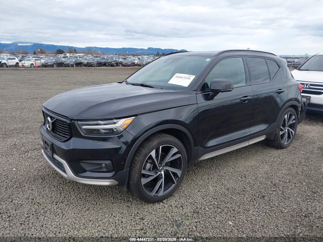 YV4162UM2M2591502 Volvo Xc40 T5 R-design