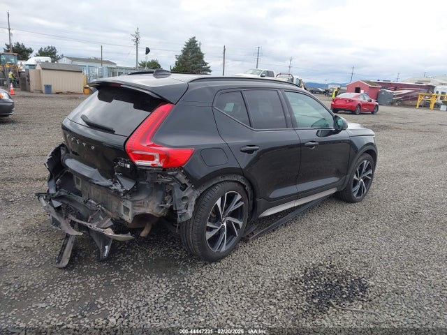 YV4162UM2M2591502 Volvo Xc40 T5 R-design