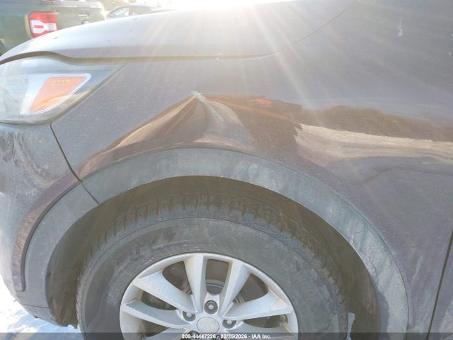 5XYPGDA50HG320310 KIA Sorento 3.3l Lx