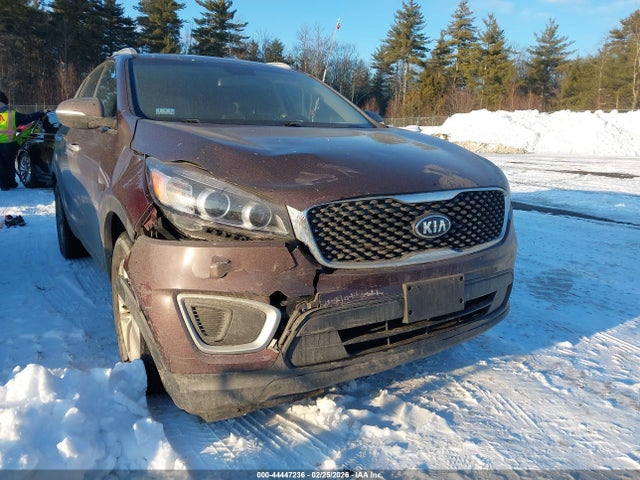 5XYPGDA50HG320310 KIA Sorento 3.3l Lx