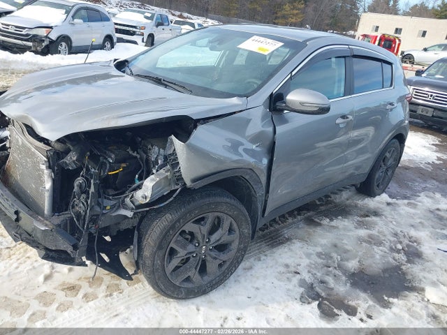 KIA Sportage Lx 2022 KNDPMCAC3N7028337 Image 2