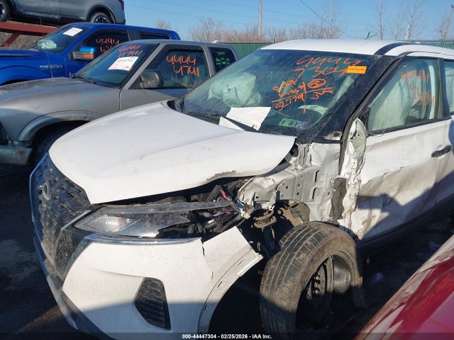 2024 NISSAN KICKS 3N1CP5BV3RL585903 Photo 5