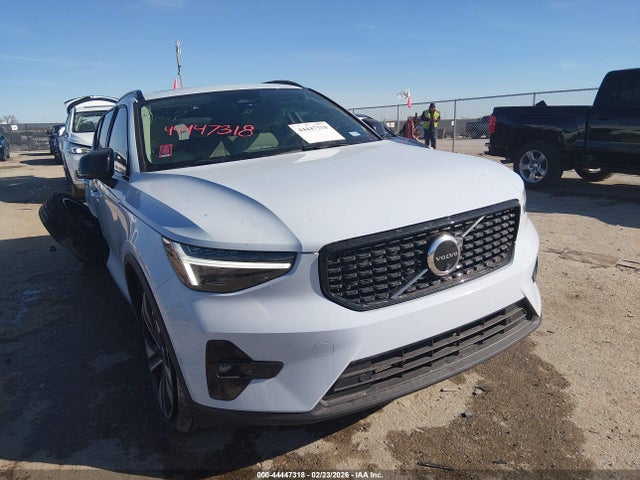 Продаж на аукціоні авто 2025 Volvo Xc40 B5 Plus Dark Theme, vin: YV4L12UC5S2537901, номер лоту: 44447318