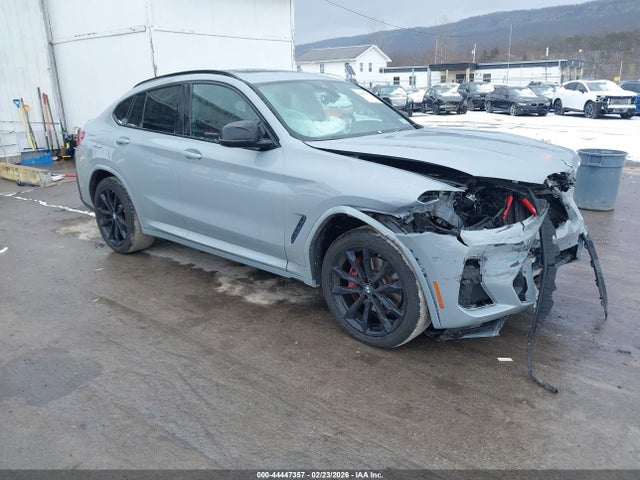 2022 BMW X4 5UX43DT07N9J81921