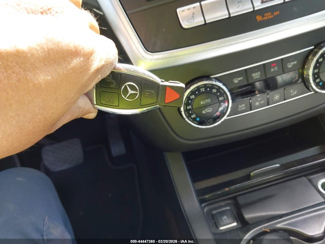 2016 MERCEDES-BENZ GL 450 4JGDF6EE9GA638030 Photo 10