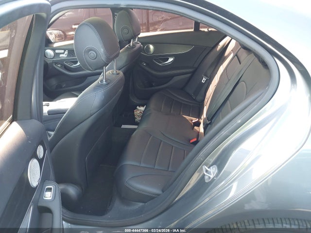 55SWF4JB4HU225016 Mercedes-Benz C 300