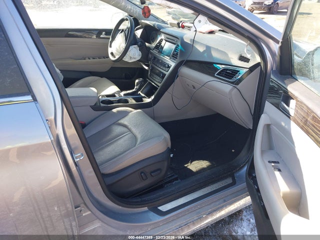 44447389 :رقم المزاد ، 5NPE34AF2HH580339 vin ، 2017 Hyundai Sonata Limited مزاد بيع