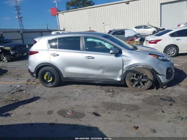Продажа на аукционе авто 2021 Kia Sportage Lx, vin: KNDPMCAC6M7881247, номер лота: 44447405