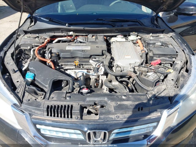 1HGCR6F70FA000952 Honda Accord Hybrid Touring