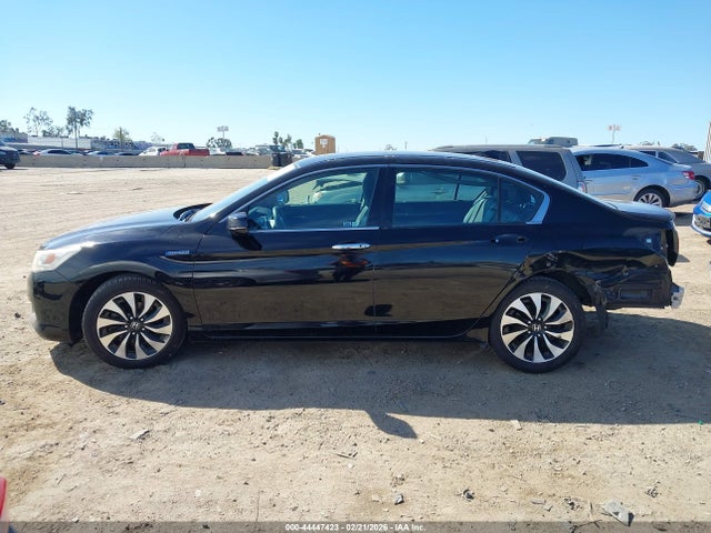 1HGCR6F70FA000952 Honda Accord Hybrid Touring