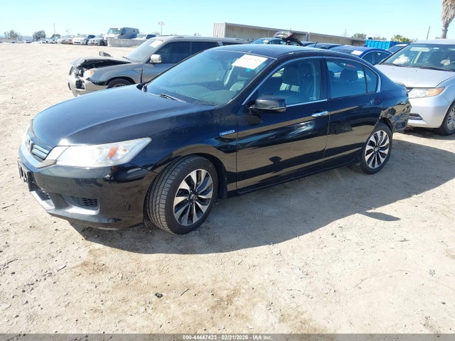 1HGCR6F70FA000952 Honda Accord Hybrid Touring