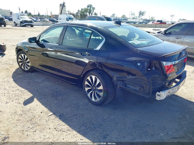 1HGCR6F70FA000952 Honda Accord Hybrid Touring