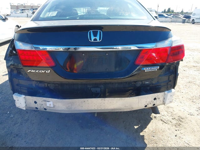 1HGCR6F70FA000952 Honda Accord Hybrid Touring