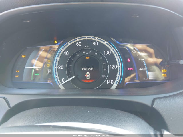 1HGCR6F70FA000952 Honda Accord Hybrid Touring