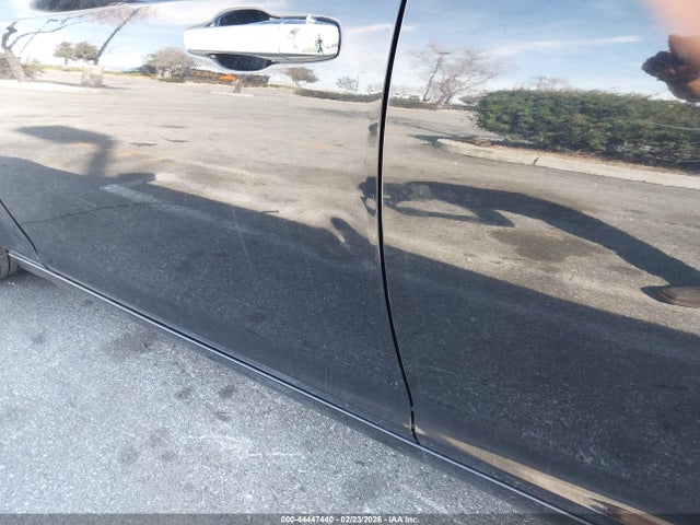 44447440 :رقم المزاد ، 2C3CA5CG3BH594067 vin ، 2011 Chrysler 300 Limited مزاد بيع