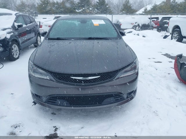 Продажа на аукционе авто 2015 Chrysler 200 S, vin: 1C3CCCBB1FN613197, номер лота: 44447442