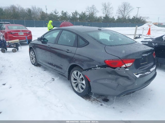 Продажа на аукционе авто 2015 Chrysler 200 S, vin: 1C3CCCBB1FN613197, номер лота: 44447442