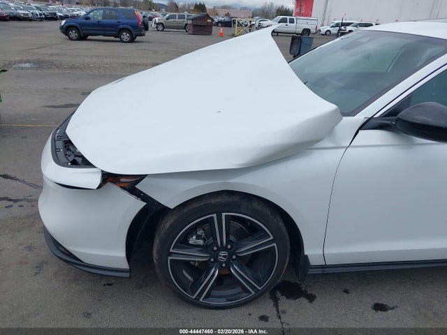1HGCY2F59PA011542 Honda Accord Hybrid Sport