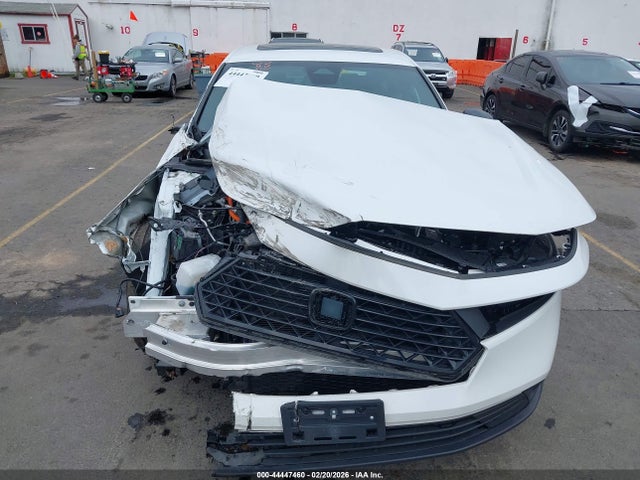 1HGCY2F59PA011542 Honda Accord Hybrid Sport