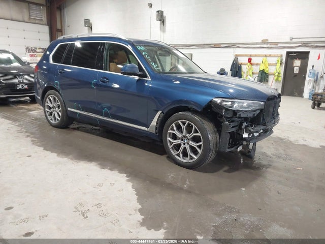 2022 BMW X7 5UXCW2C08N9M79899