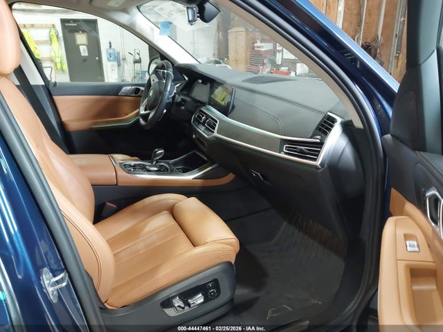 2022 BMW X7 5UXCW2C08N9M79899 Photo 4