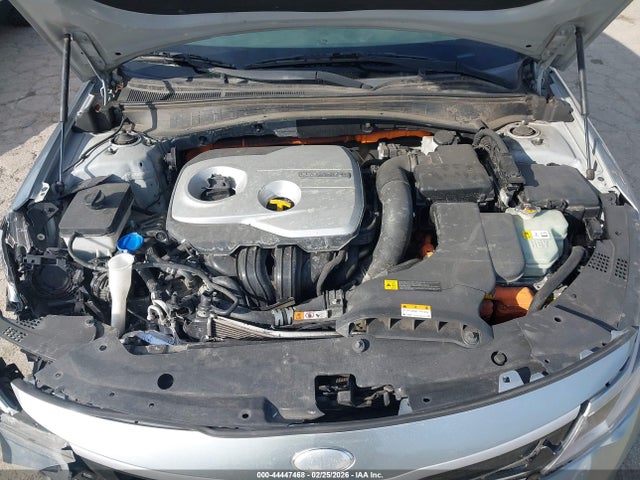 KNAGT4LE5J5023277 KIA Optima Hybrid Premium