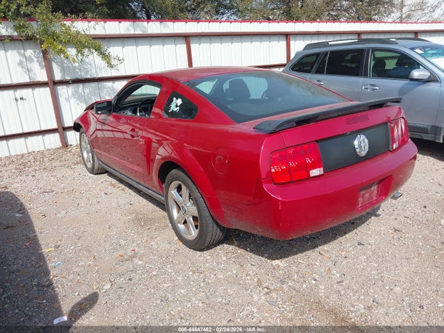 2008 FORD MUSTANG 1ZVHT80N885161504 Photo 2
