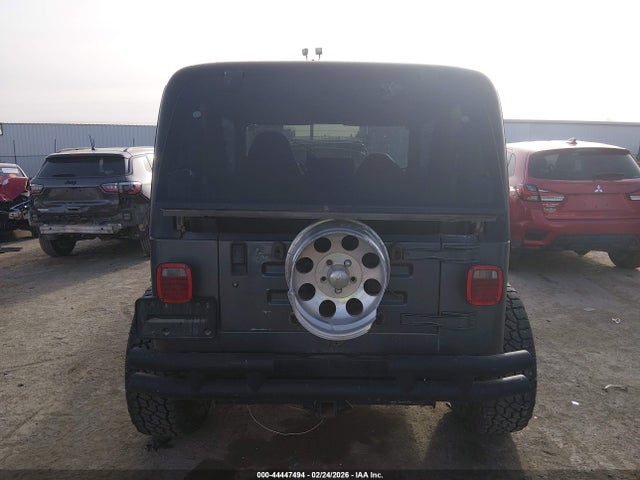 2002 Jeep Wrangler X მანქანა იყიდება აუქციონზე, vin: 1J4FA39S02P726457, აუქციონის ნომერი: 44447494