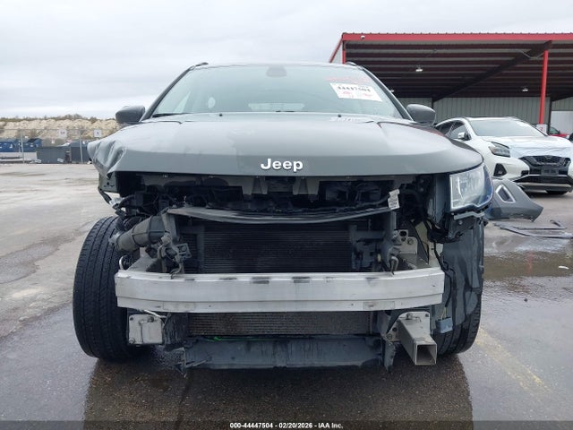 44447504 :رقم المزاد ، 3C4NJDCB0LT178442 vin ، 2020 Jeep Compass Limited 4x4 مزاد بيع