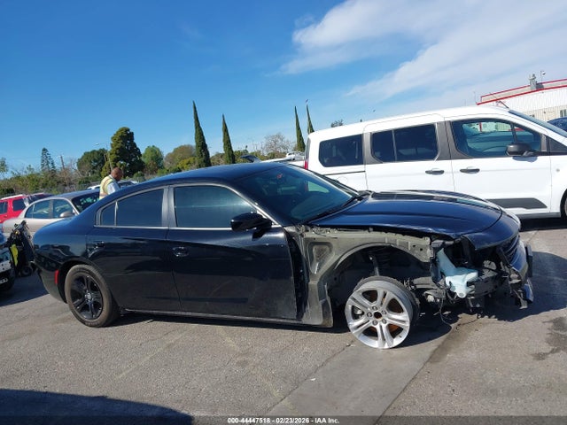 Dodge Charger Sxt Rwd 2022 2C3CDXBG4NH201413 Image 14
