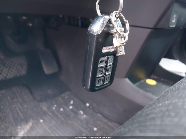 44447527 :رقم المزاد ، 5FNRL6H52MB036359 vin ، 2021 Honda Odyssey Ex مزاد بيع