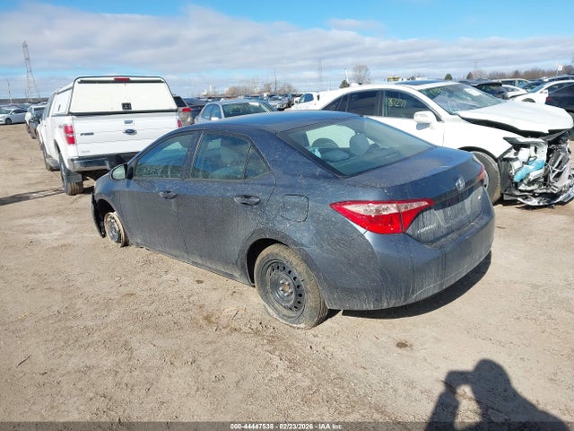 2019 TOYOTA COROLLA 2T1BURHE2KC153859 Photo 2