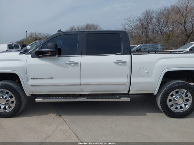 1GT12UE83GF204898 GMC Sierra 2500hd Denali