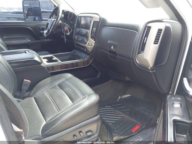 1GT12UE83GF204898 GMC Sierra 2500hd Denali