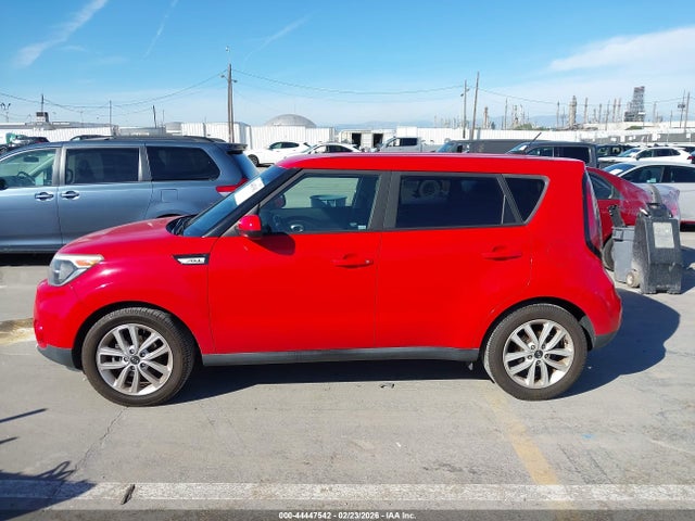 KIA SOUL + 2018 KNDJP3A51J7530286 Image 15