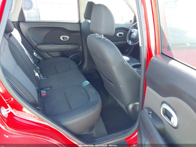 KIA SOUL + 2018 KNDJP3A51J7530286 Image 8