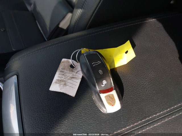 Porsche Cayenne Diesel 2016 WP1AF2A29GKA40427 Image 11