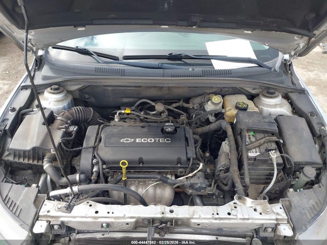 1G1PA5SG7F7164387 Chevrolet Cruze Ls Auto