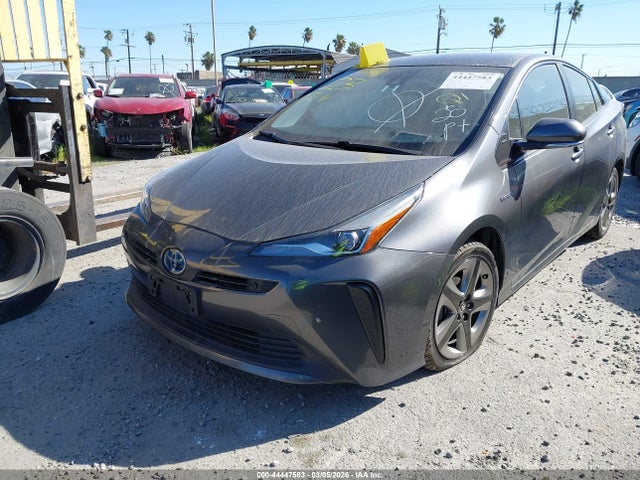 Toyota PRIUS XLE 2019 JTDKARFU3K3092453 Image 2