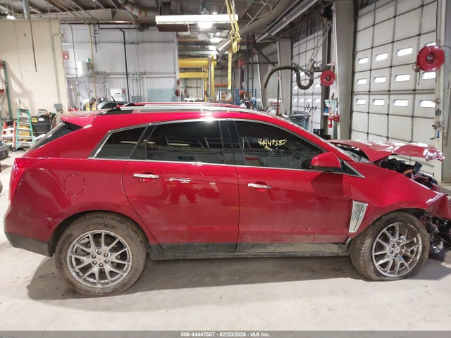44447587 :رقم المزاد ، 3GYFNFE35ES564349 vin ، 2014 Cadillac Srx Performance Collection مزاد بيع