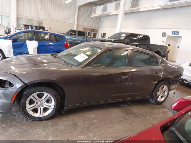 Продажа на аукционе авто 2022 Dodge Charger Sxt Rwd, vin: 2C3CDXBG0NH182598, номер лота: 44447600