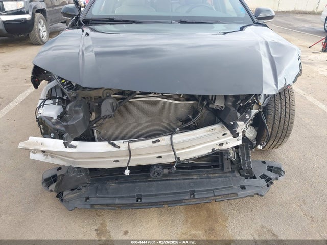 Toyota CAMRY SE 2025 4T1DAACK1SU037082 Image 6