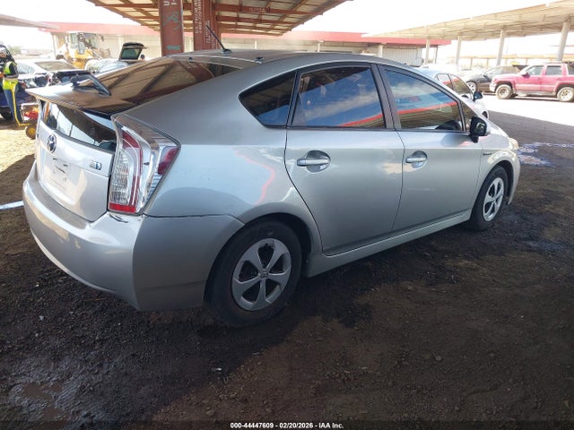 Toyota Prius Two 2015 JTDKN3DU3F0423690 Image 4